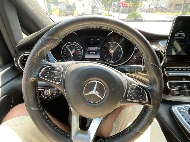 Mercedes-benz v-klasse - afbeelding 3 van  22