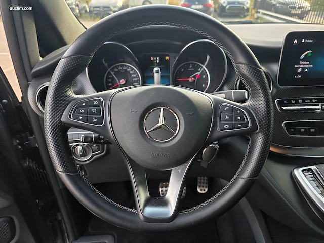 Mercedes-benz v300d combi avantgarde (l2) 2022 - afbeelding 2 van  47