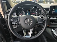 Mercedes-benz v300d combi avantgarde (l2) 2022 - afbeelding 2 van  47