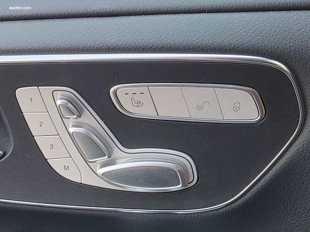 Mercedes-benz v300d combi avantgarde (l2) 2022 - afbeelding 18 van  47