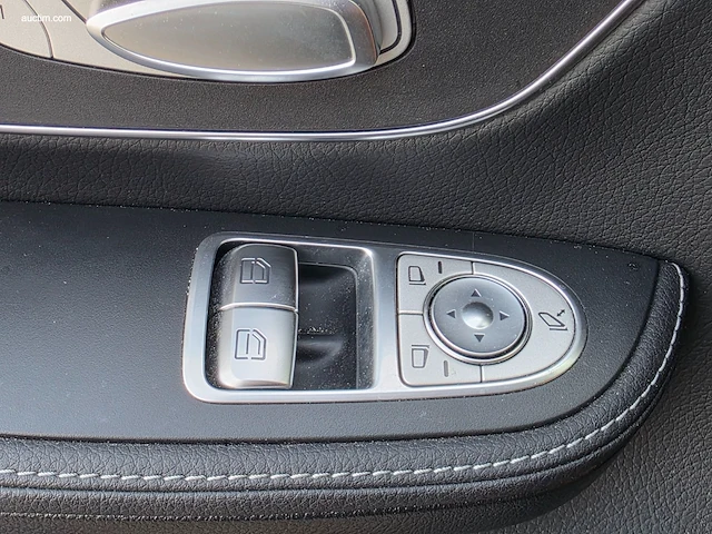 Mercedes-benz v300d combi avantgarde (l2) 2022 - afbeelding 19 van  47