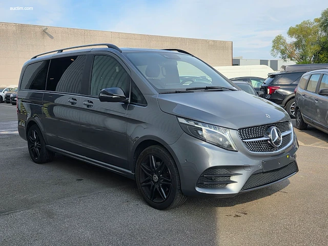 Mercedes-benz v300d combi avantgarde (l2) 2022 - afbeelding 12 van  47