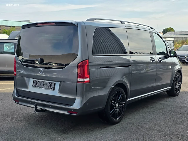Mercedes-benz v300d combi avantgarde (l2) 2022 - afbeelding 23 van  47