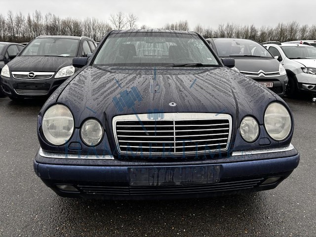 Mercedes-benz vario 614 d combi lwb 4.2 turbo (eco), 1999 - afbeelding 12 van  41