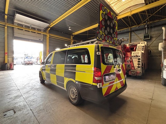 Mercedes-benz vito, 2023 - afbeelding 33 van  35