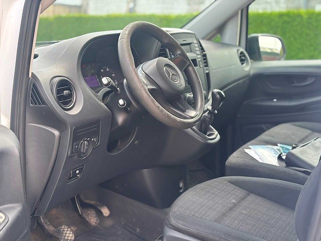Mercedes-benz vito 639/4 bestelwagen - afbeelding 19 van  20