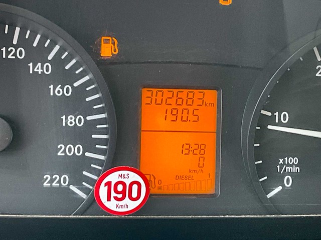 Mercedes-benz vito bedrijfswagen - afbeelding 4 van  33