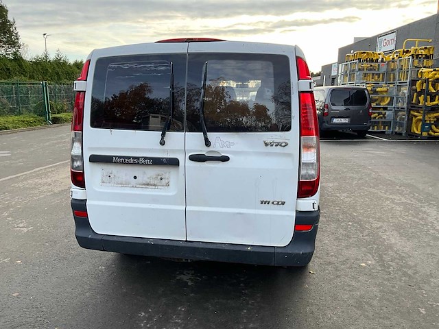 Mercedes-benz vito bedrijfswagen - afbeelding 30 van  33