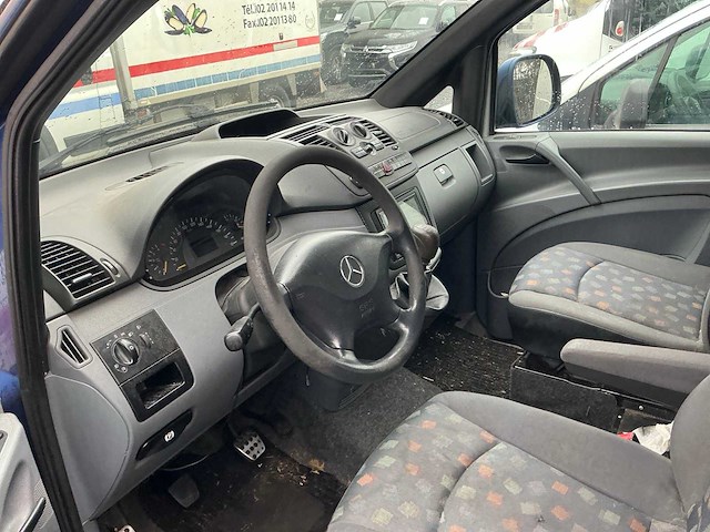 Mercedes-benz vito bedrijfswagen - afbeelding 2 van  9