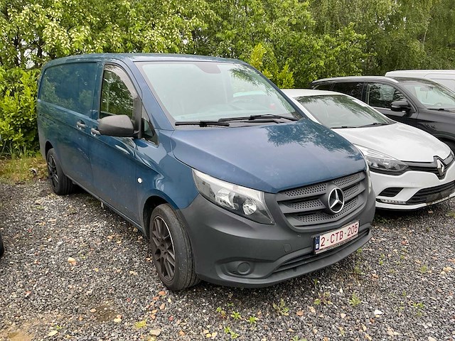 Mercedes-benz vito bedrijfswagen - afbeelding 3 van  15