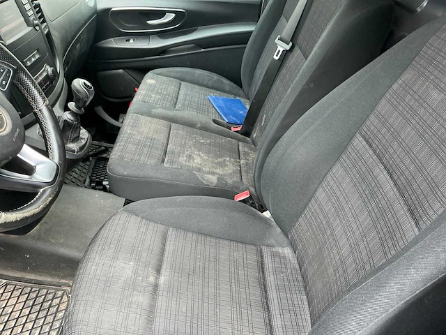 Mercedes-benz vito bedrijfswagen - afbeelding 2 van  14