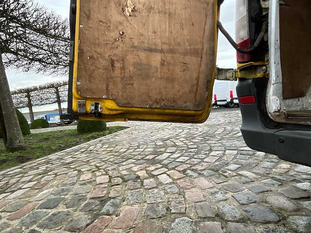 Mercedes-benz vito bedrijfswagen - afbeelding 21 van  40