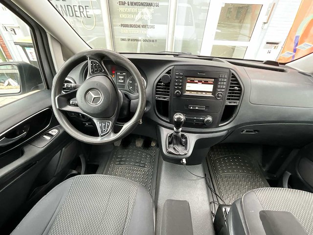 Mercedes-benz vito bedrijfswagen - afbeelding 7 van  22