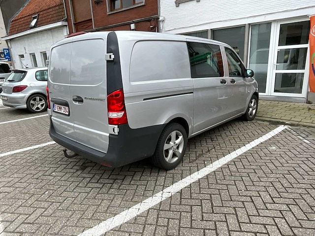 Mercedes-benz vito bedrijfswagen - afbeelding 18 van  22