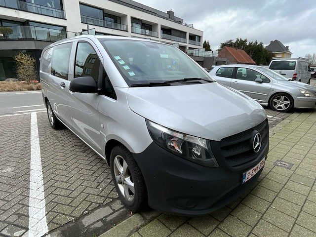 Mercedes-benz vito bedrijfswagen - afbeelding 20 van  22
