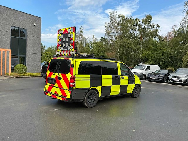 Mercedes-benz vito tourer signalisatievoertuig - afbeelding 3 van  69