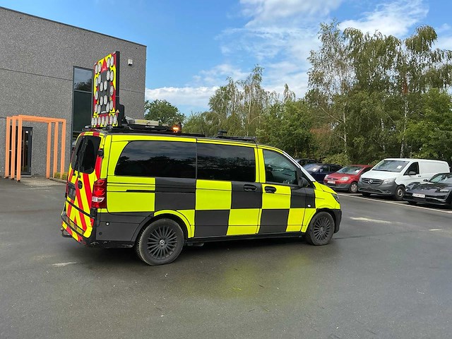 Mercedes-benz vito tourer signalisatievoertuig - afbeelding 4 van  69