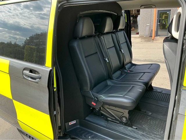 Mercedes-benz vito tourer signalisatievoertuig - afbeelding 38 van  69