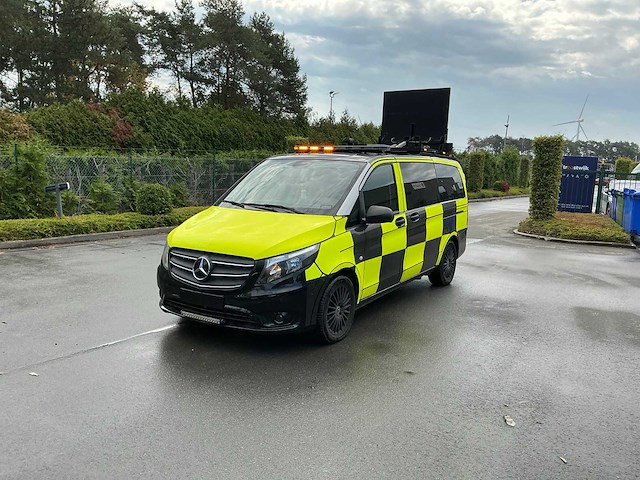 Mercedes-benz vito tourer signalisatievoertuig - afbeelding 34 van  69