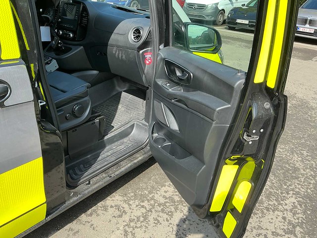 Mercedes-benz vito tourer signalisatievoertuig - afbeelding 54 van  69
