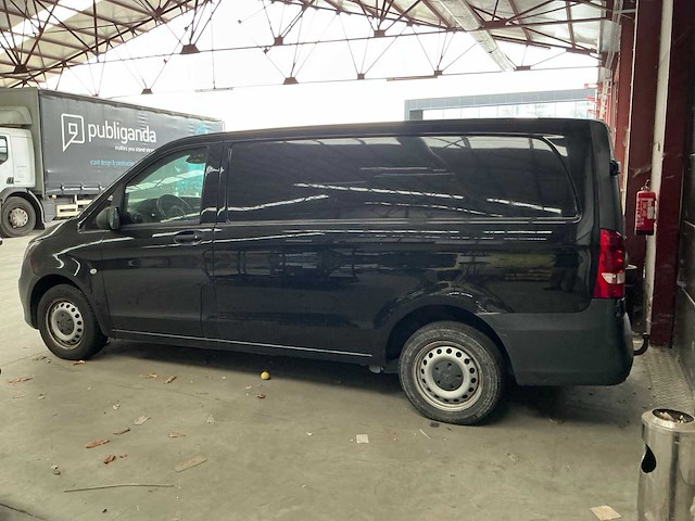 Mercedes-benz vito - afbeelding 3 van  9