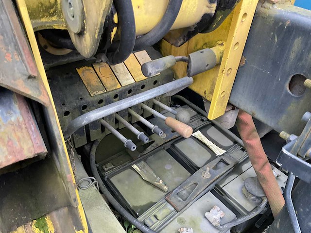 Mercedes-benz vrachtwagen met palfinger pk7000 - afbeelding 6 van  35