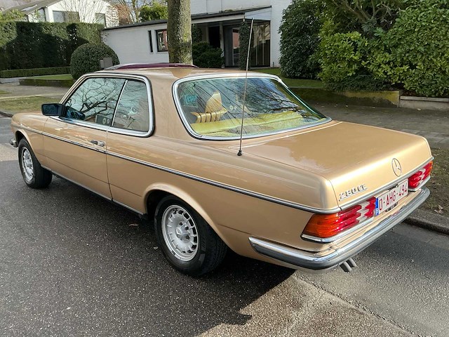 Mercedes-benz w123 280ce oldtimer - afbeelding 17 van  24