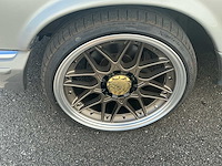 Mercedes-benz w126 s-klasse 280 se personenauto - afbeelding 43 van  43