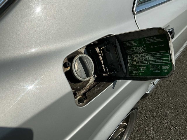 Mercedes-benz w126 s-klasse 280 se personenauto - afbeelding 16 van  23