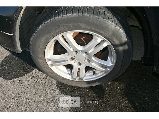 Mercedes benz - afbeelding 9 van  15