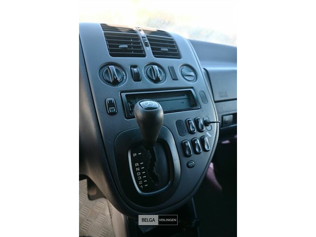 Mercedes benz - afbeelding 11 van  15