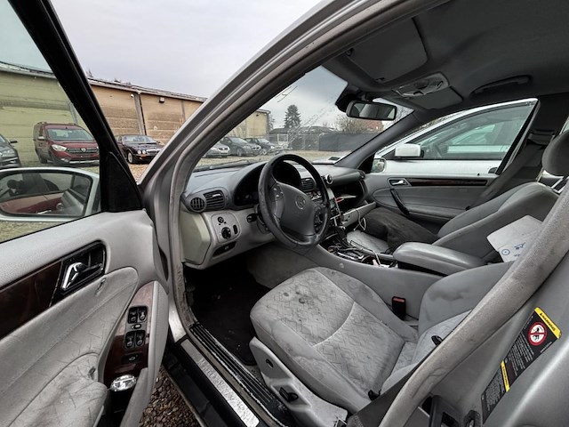 Mercedes c-klasse - afbeelding 10 van  13