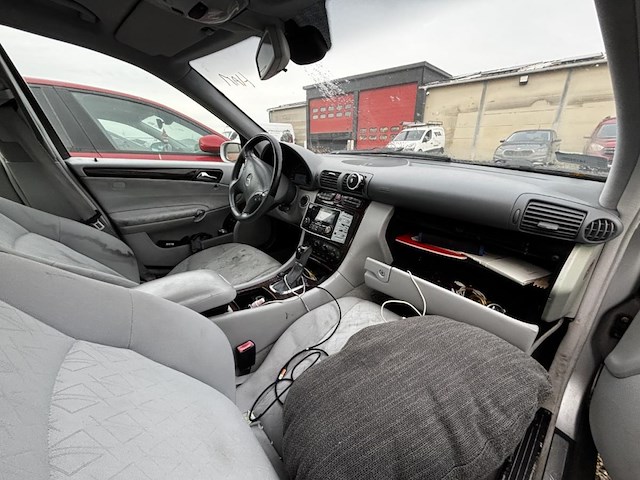 Mercedes c-klasse - afbeelding 12 van  13