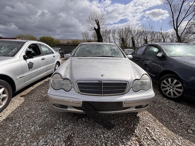 Mercedes c klasse - afbeelding 2 van  8