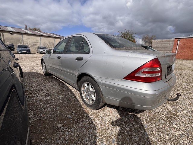 Mercedes c klasse - afbeelding 6 van  8