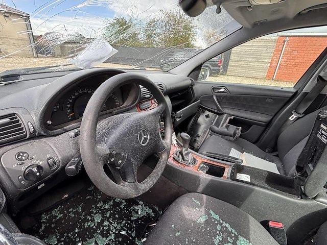 Mercedes c klasse - afbeelding 3 van  12