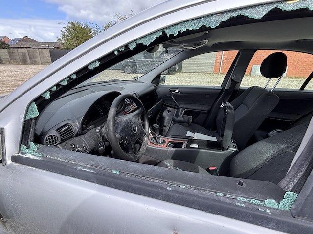 Mercedes c klasse - afbeelding 12 van  12