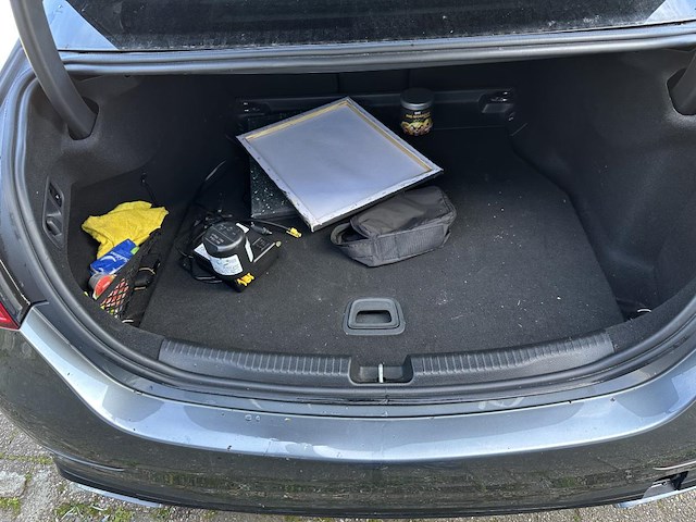 Mercedes c180, 2022 - afbeelding 32 van  34