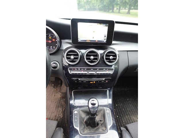 Mercedes c180d - afbeelding 20 van  21