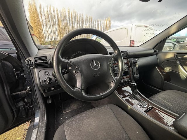 Mercedes c200, 2001 - afbeelding 25 van  25