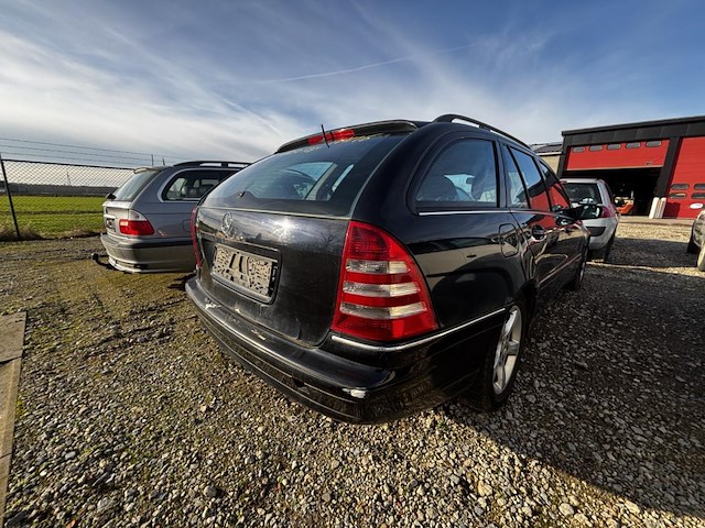 Mercedes c200, 2004 - afbeelding 7 van  11