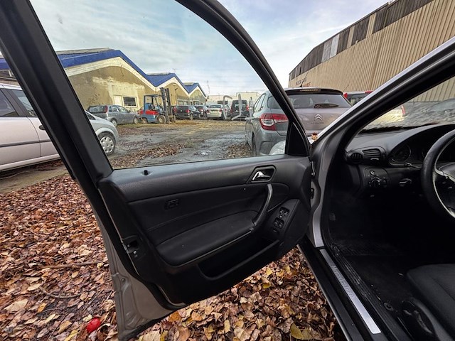 Mercedes c200, 2005 - afbeelding 19 van  20