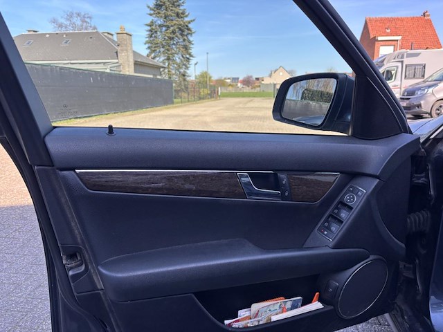 Mercedes c200, 2008 - afbeelding 44 van  44