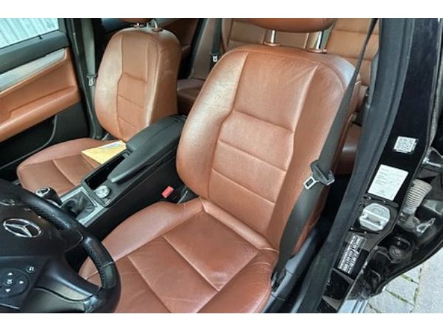 Mercedes c200 - afbeelding 8 van  39