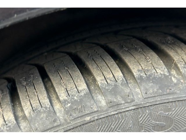 Mercedes c200 - afbeelding 19 van  39