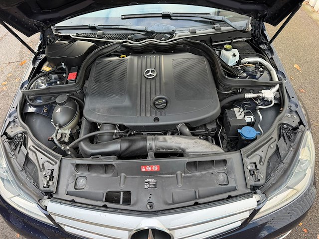 Mercedes c200 - afbeelding 12 van  27