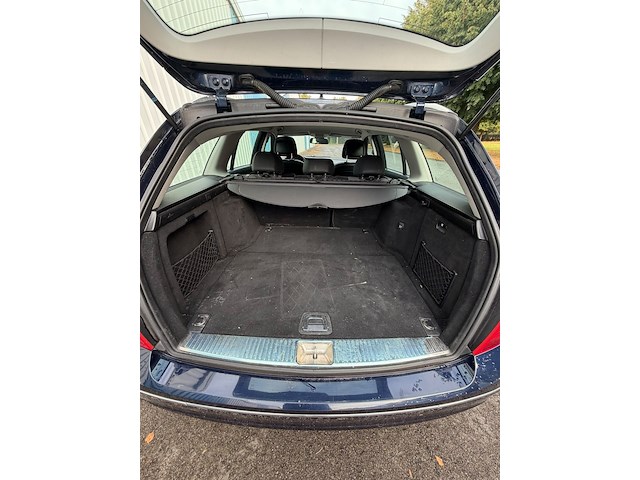 Mercedes c200 - afbeelding 25 van  27