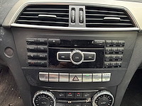Mercedes c200 - afbeelding 8 van  27