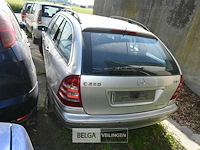 Mercedes c220, enkel voor vergunninghouders en erkende centra voor verschroting - afbeelding 5 van  7