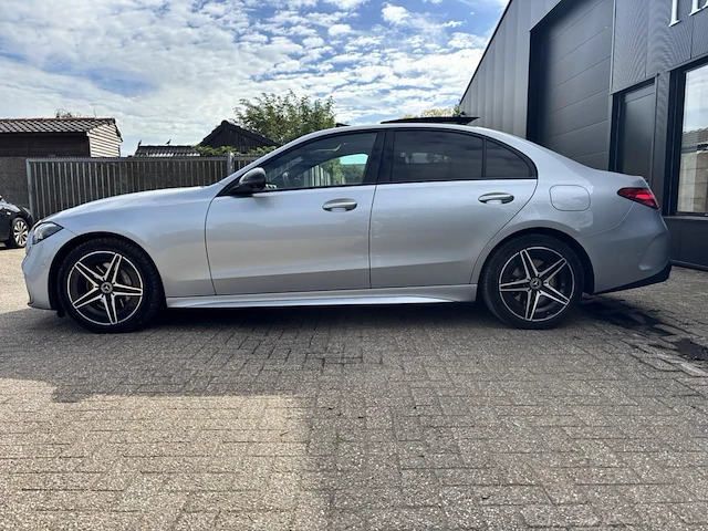 Mercedes c300 e, 2023 - afbeelding 32 van  33